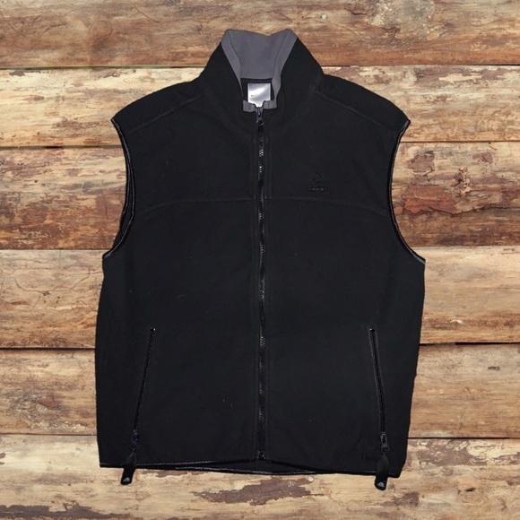 Nike ACG Jackets & Blazers - Nike ACG Vintage 90s Lightweight Fleece Vest